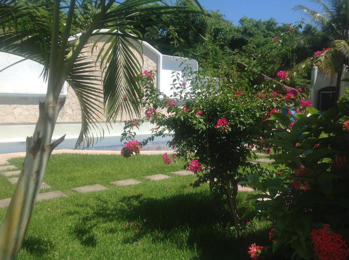 Bed and Breakfast Casa Pili Playa del Carmen Exterior foto